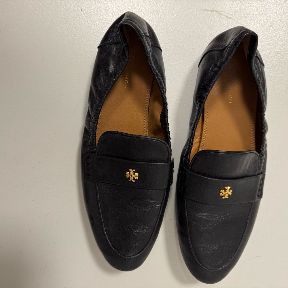 Tory Burch Black Leather Loafers with Gold Emblem